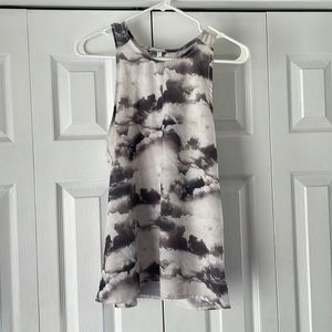 Oiselle tank top